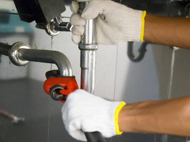 Lar 24 Horas, Eletricista, Canalizador, Desentupimentos, Esquentadores e Estores